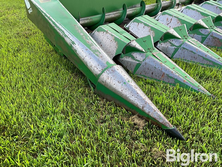 john-deere-843-image-17
