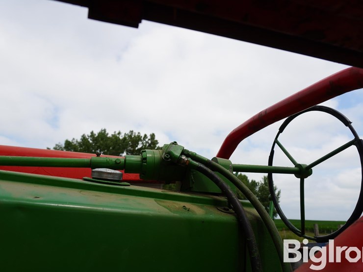 1954-john-deere-60-image-11