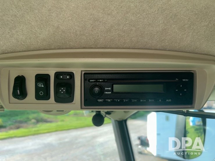 2013-john-deere-s670-image-85