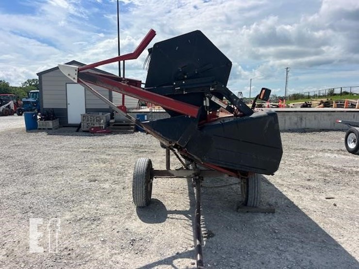 case-ih-1020-image-10