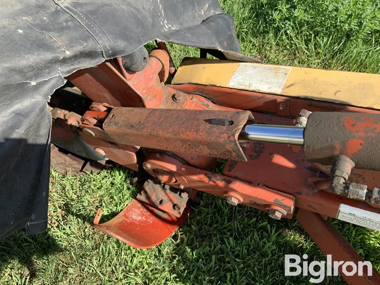 new-holland-617-image-13