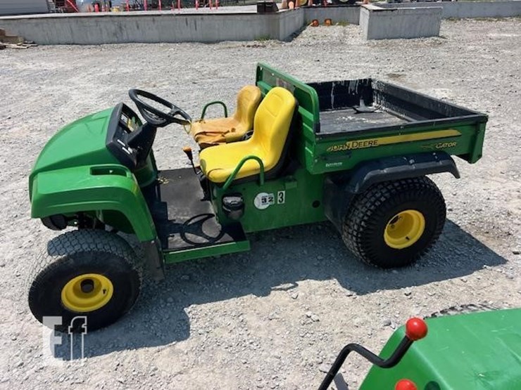 john-deere-gator-ts-image-2