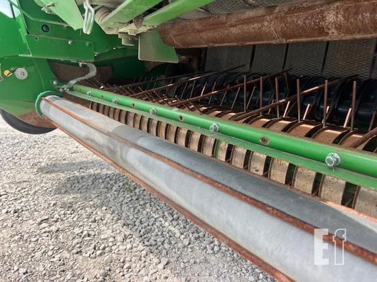 john-deere-560m-image-14
