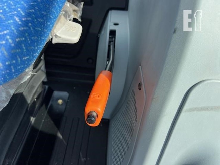 new-holland-ts6.130-image-42