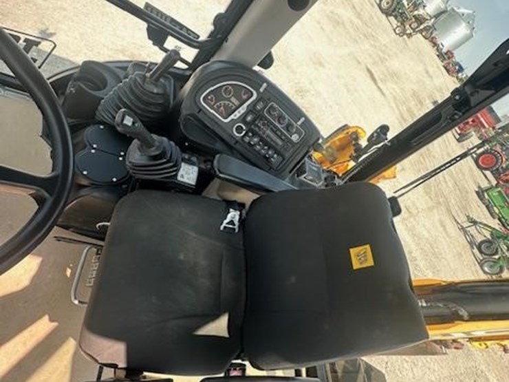 2016-jcb-3cx-eco-image-22