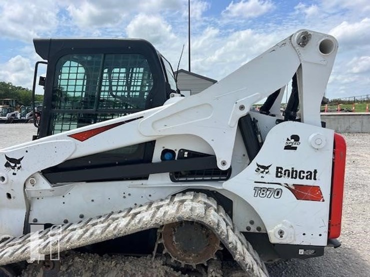 2020-bobcat-t870-image-22