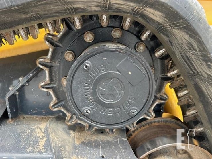 2022-deere-333g-image-10