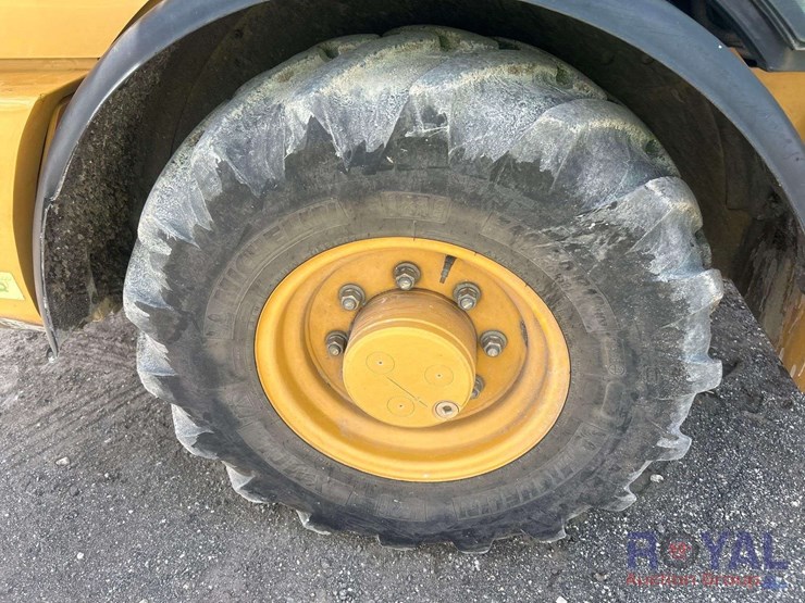 cat-loader-image-19