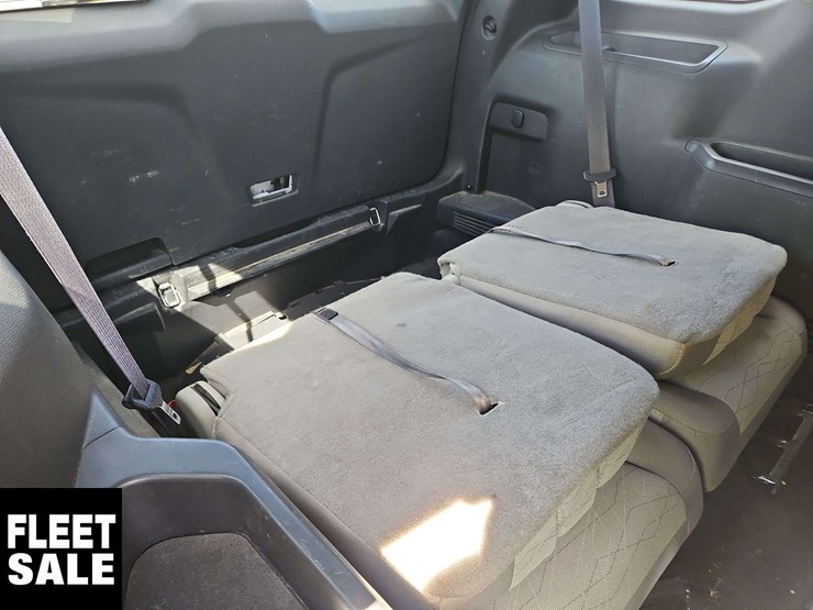 2013-ford-explorer-image-17