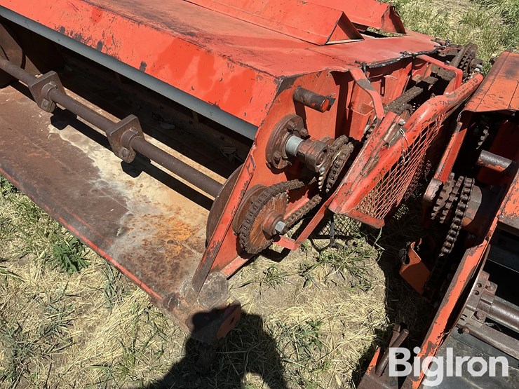 massey-ferguson-860-image-11