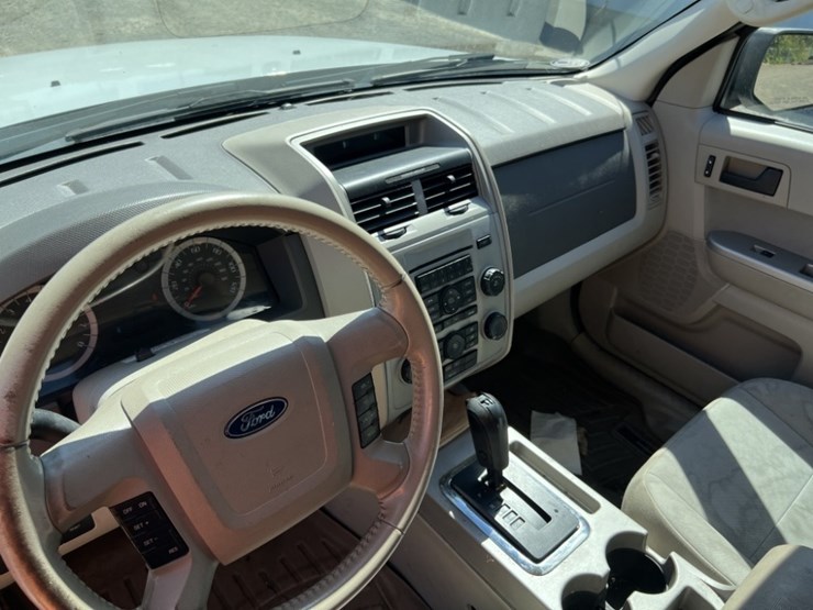 2012-ford-escape-image-20