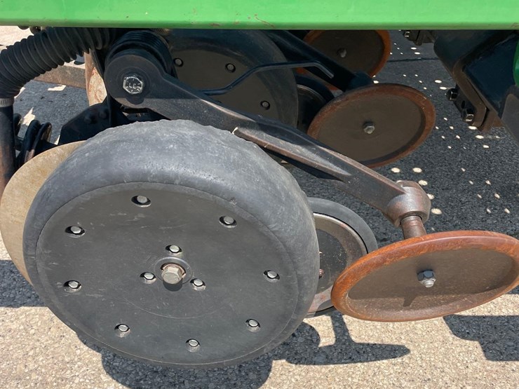 john-deere-1590-image-6