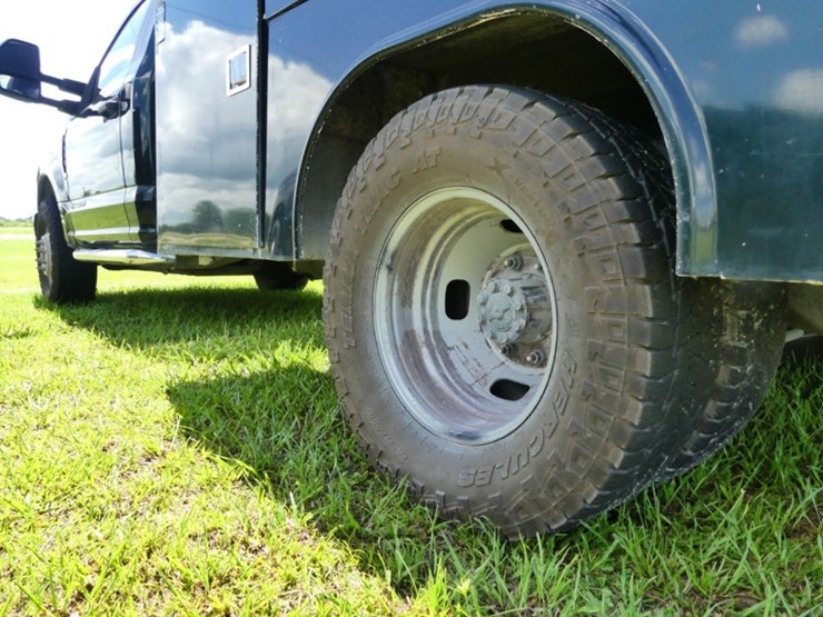 2019-ford-f350-xl-image-5