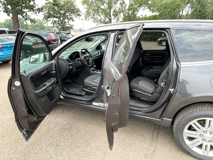 2014-chevrolet-traverse-image-49