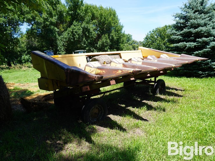 new-holland-974-image-3