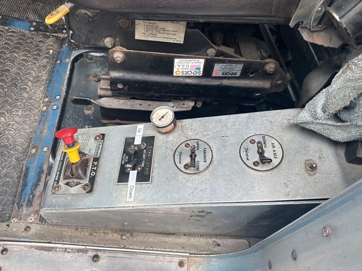 1987-kenworth-t600-image-33