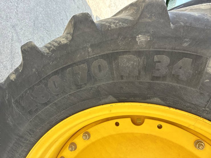2018-john-deere-8370r-image-44