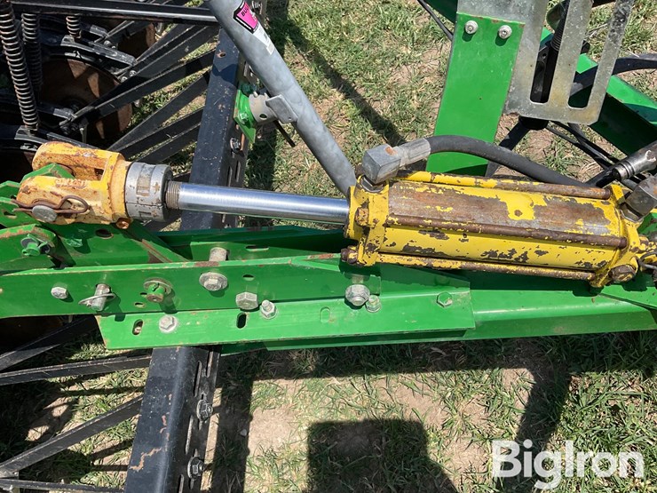 2002-john-deere-450-image-10