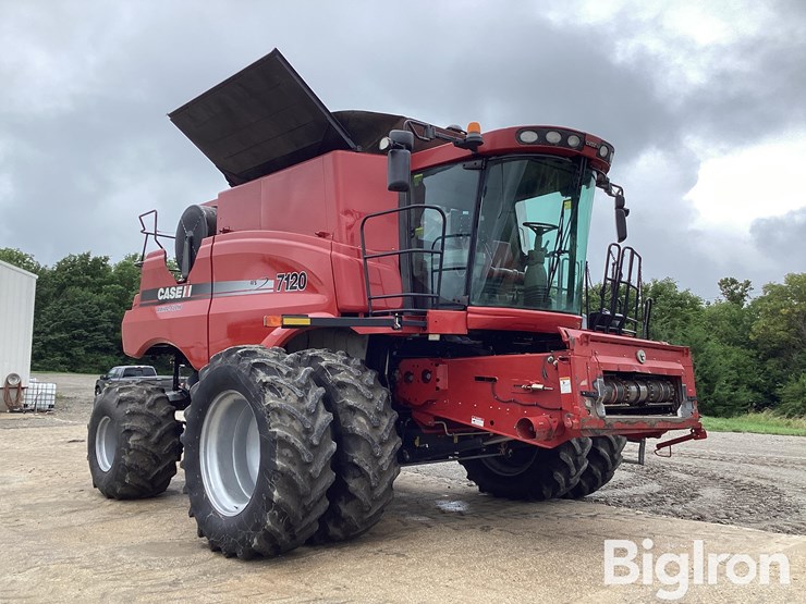 case-ih-7120-image-3