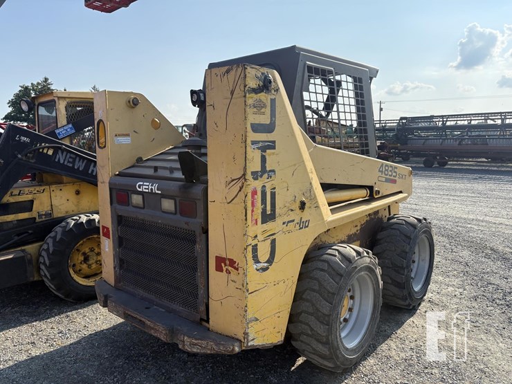 gehl-4835sxt-image-6