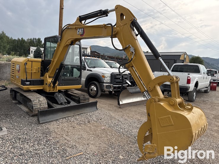 2014-caterpillar-305.5e-image-3