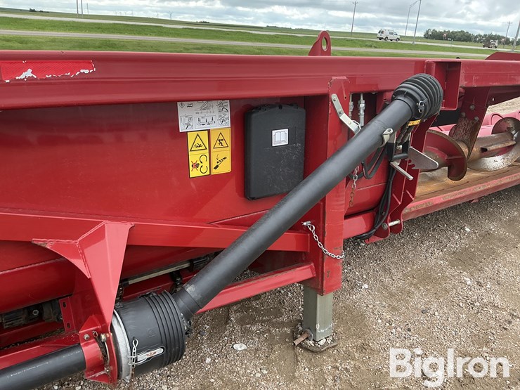 2015-case-ih-4412-image-17