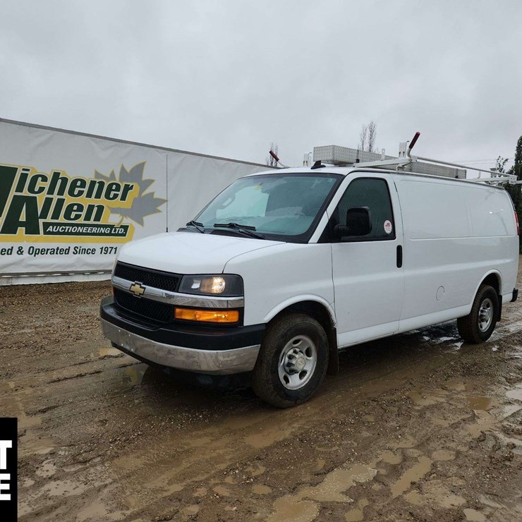 2019 CARGO EXPRESS
