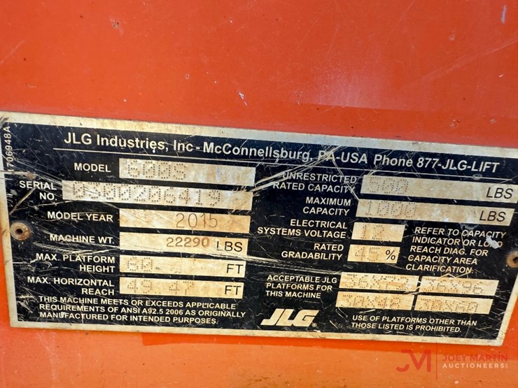 2015-jlg-600s-image-5