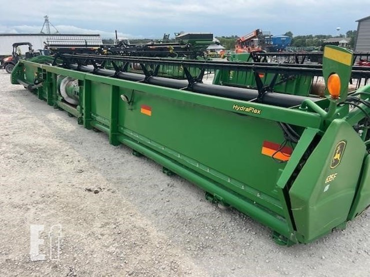 2011-john-deere-635f-image-6