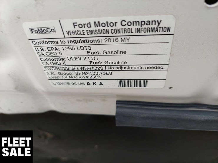 2016-ford-explorer-xlt-image-26