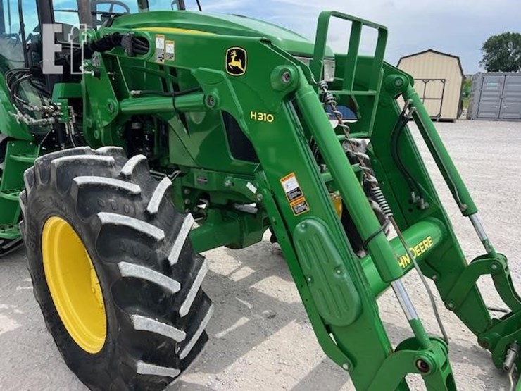 john-deere-6105d-image-15
