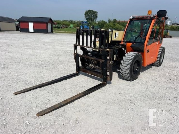 2018-jlg-g5-18a-image-2