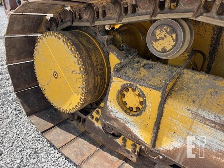 2021-deere-850l-wlt-image-21