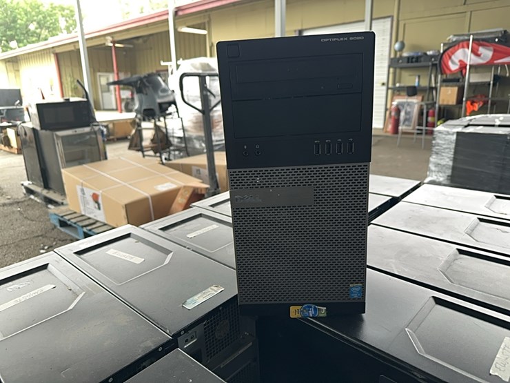 pallet-of-computers-image-3