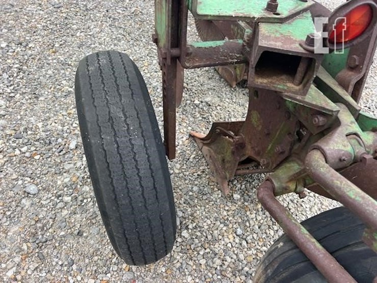 john-deere-5-image-15