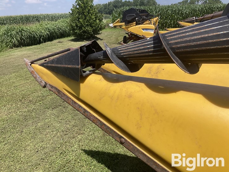 new-holland-996-image-13