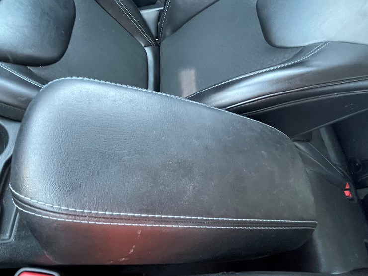 2019-jeep-cherokee-image-39