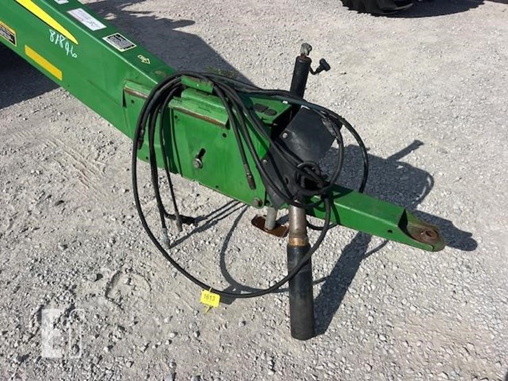 2008-john-deere-830-image-11
