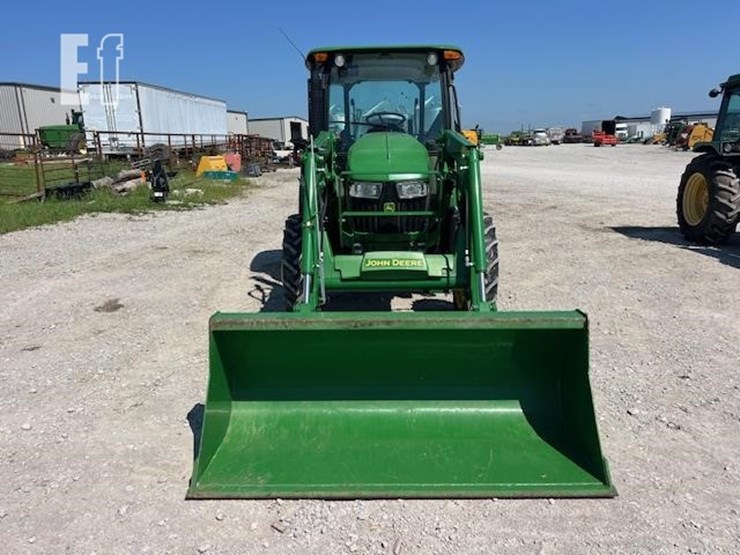 2021-john-deere-5075e-image-10