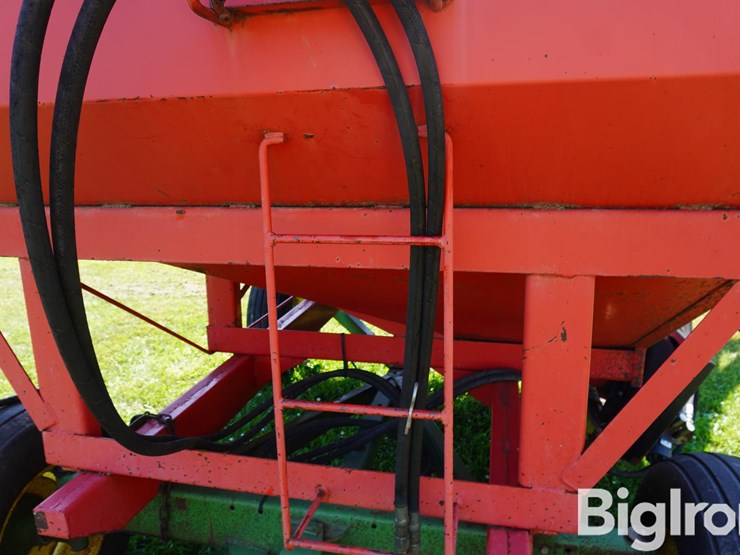 john-deere-250-image-13