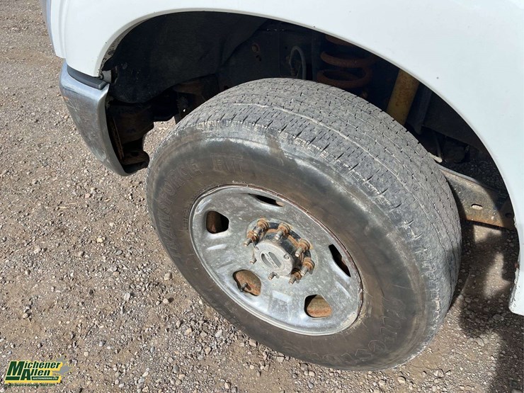 2012-ford-f350-image-9