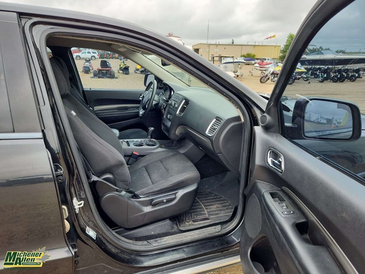 2013-dodge-durango-image-16