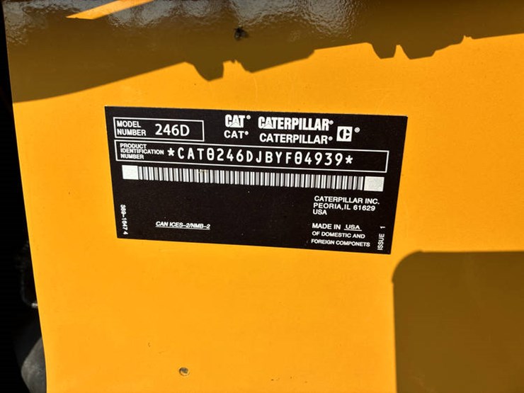 2019-caterpillar-246d-image-2