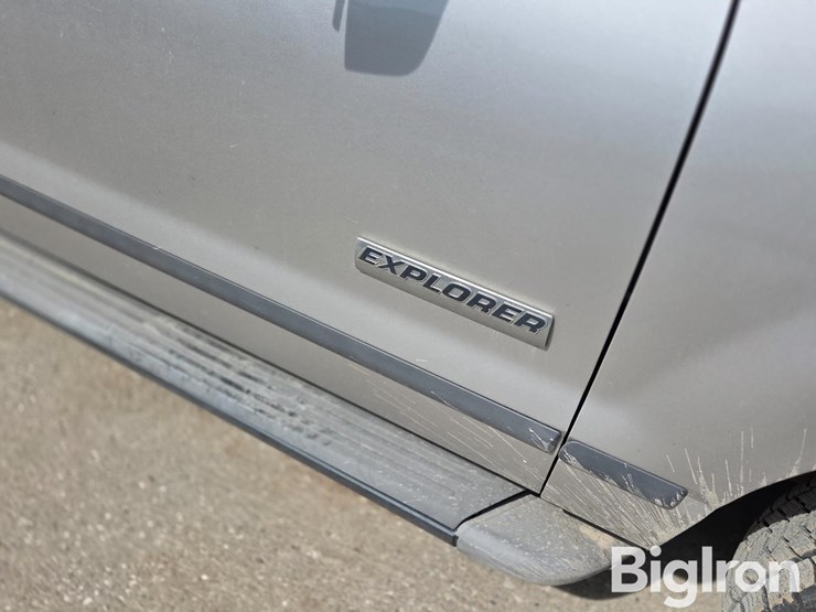 2006-ford-explorer-xls-image-17