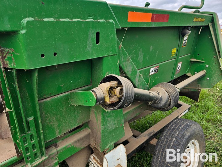 2010-john-deere-608c-image-17