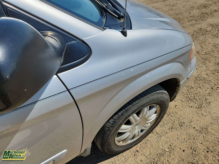 2006-chrysler-town-&-country-image-33