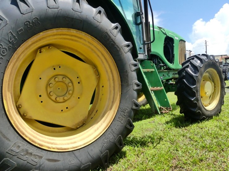 john-deere-7130-image-6