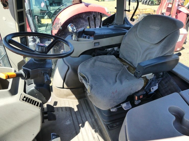 case-ih-160-image-9
