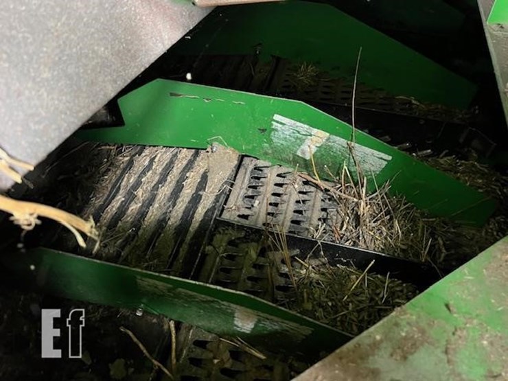 2014-john-deere-s670-image-49