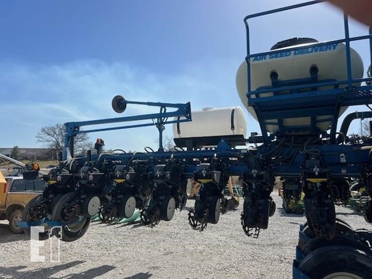 2009-kinze-3660asd-image-8